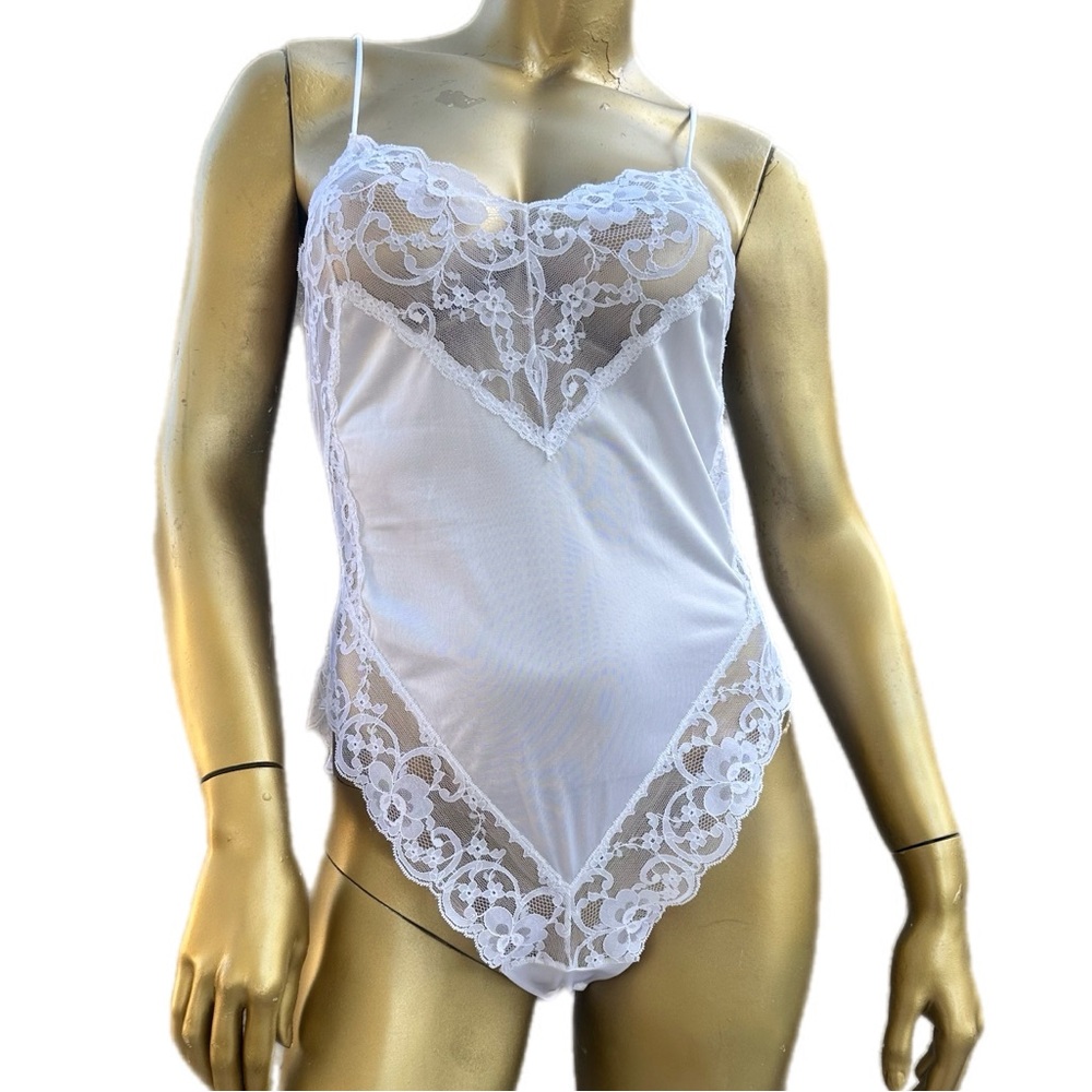 Vintage KAYSER nylon & Lace white teddy Bodysuit size 34, USA